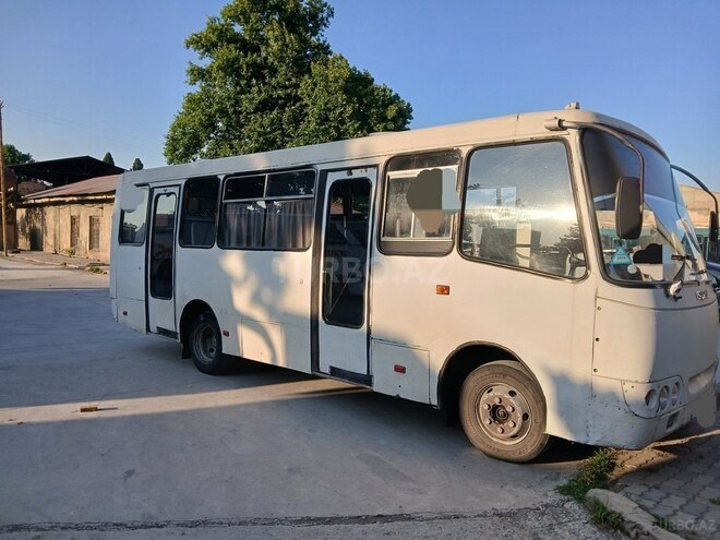 Isuzu Bogdan 2008, 250,000 km - 4.8 л - Gəncə