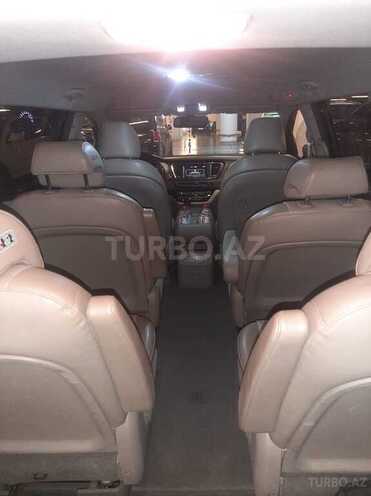 Kia Carnival 2016, 224,766 km - 2.2 л - Bakı