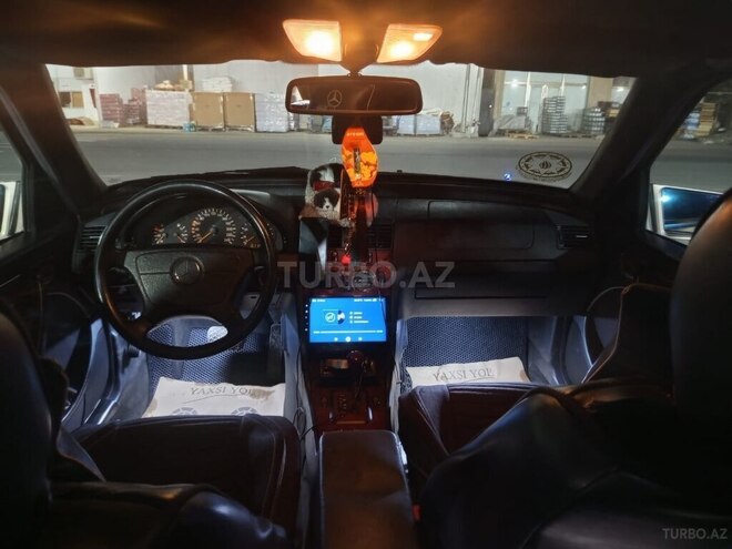 Mercedes C 180 1999, 244,000 km - 1.8 l - Salyan