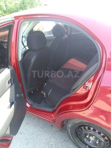 Chevrolet Aveo 2011, 105,000 km - 1.4 л - Qusar
