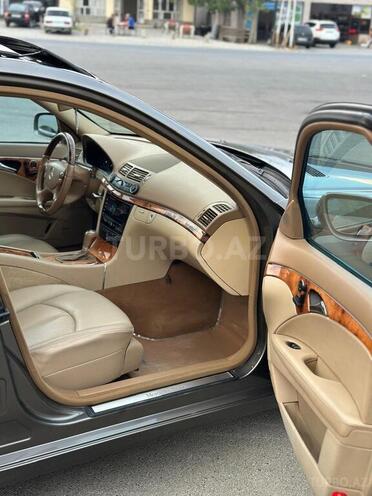 Mercedes E 350 4MATIC 2008, 178,000 km - 3.5 l - Göyçay