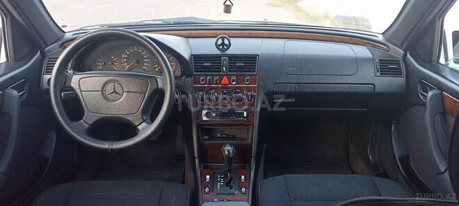 Mercedes C 200 1998, 352,223 km - 2.0 l - Bakı