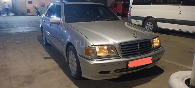 Mercedes C 200 1998, 352,223 km - 2.0 l - Bakı