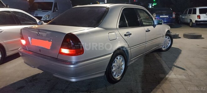 Mercedes C 200 1998, 352,223 km - 2.0 l - Bakı
