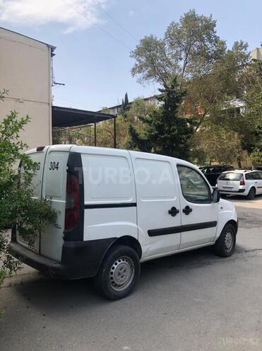 Fiat Doblo 2011, 400,000 km - 1.9 l - Bakı