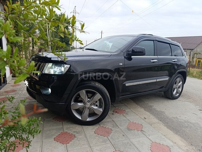 Jeep Grand Cherokee 2012, 183,000 km - 3.6 l - Quba