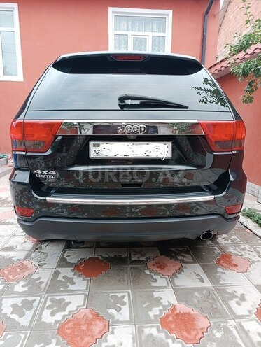 Jeep Grand Cherokee 2012, 183,000 km - 3.6 l - Quba
