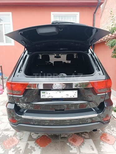 Jeep Grand Cherokee 2012, 183,000 km - 3.6 l - Quba