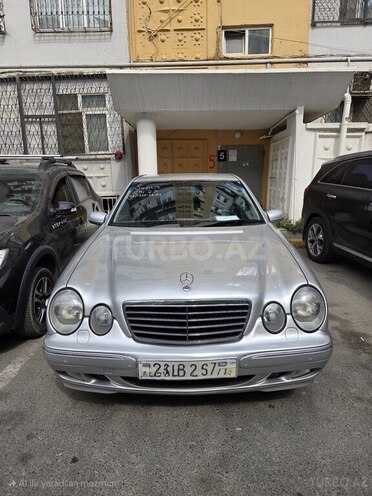 Mercedes E 270 2000, 400,000 km - 2.7 l - Bakı
