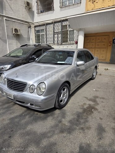 Mercedes E 270 2000, 400,000 km - 2.7 l - Bakı