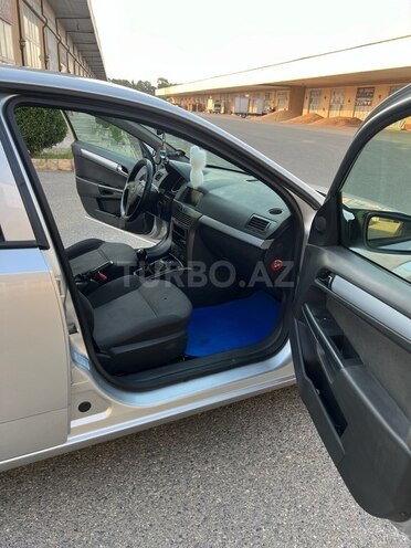 Opel Astra 2007, 268,000 km - 1.3 l - Astara