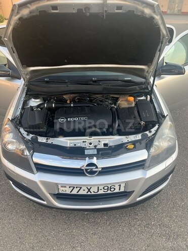 Opel Astra 2007, 268,000 km - 1.3 l - Astara