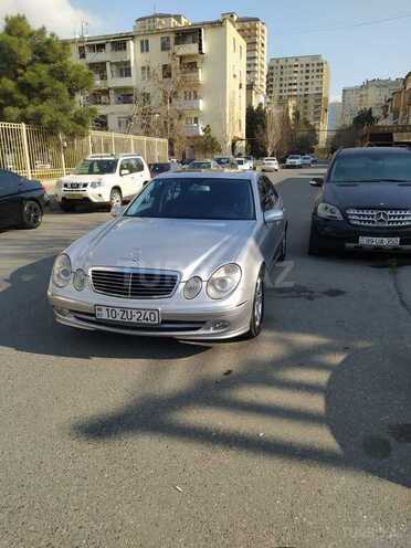 Mercedes E 240 2002, 243,800 km - 2.6 l - Bakı