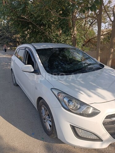 Hyundai i30 2016, 277,000 km - 1.6 л - Bakı