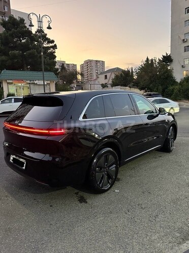 Li Auto  2024, 7,000 km - 1.5 л - Bakı