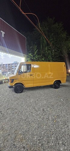 Mercedes 208 D 1994, 480,000 km - 2.3 л - Ağdam