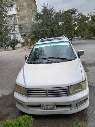 Mitsubishi Chariot 2001, 450,000 km - 2.4 l - Sumqayıt