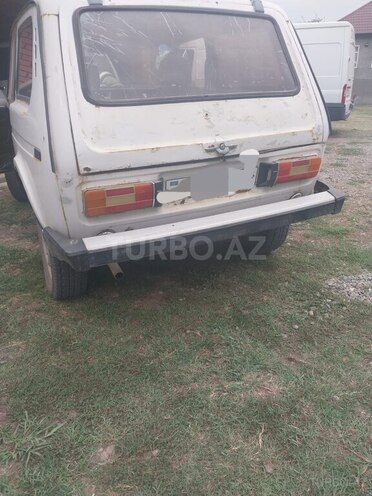 LADA (VAZ) Niva 1986, 346,000 km - 1.6 l - Astara