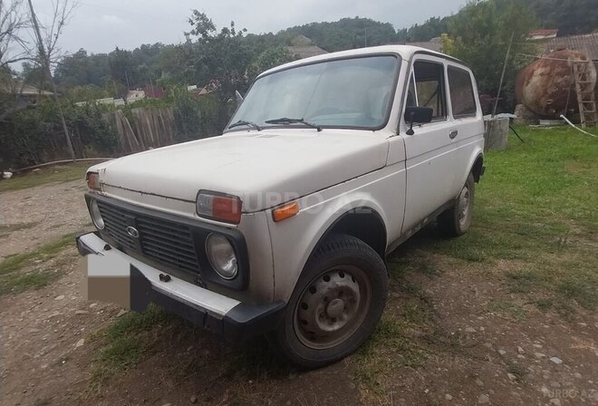 LADA (VAZ) Niva 1986, 346,000 km - 1.6 l - Astara