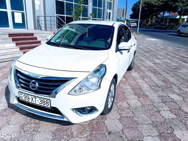 Nissan Sunny 2014, 195,000 km - 1.5 l - Bakı