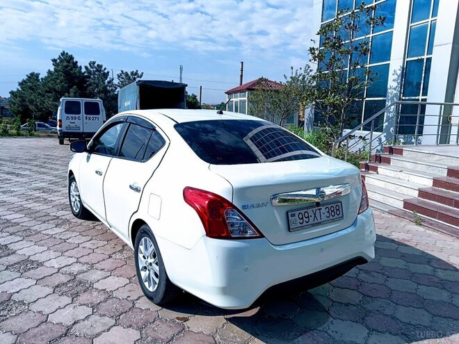 Nissan Sunny 2014, 195,000 km - 1.5 l - Bakı