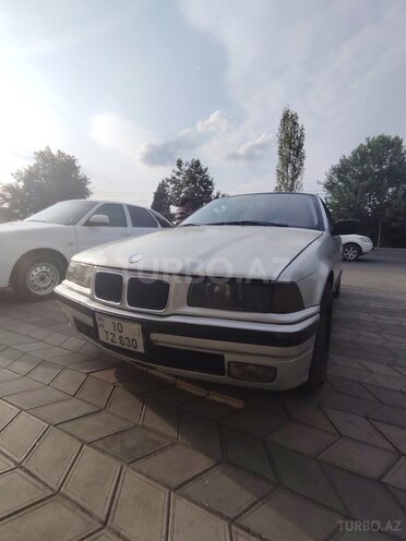 BMW 316 1992, 286,000 km - 1.6 l - Bərdə