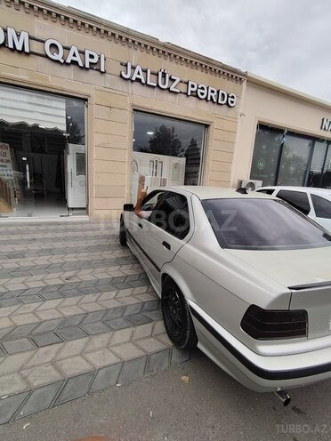 BMW 316 1992, 286,000 km - 1.6 l - Bərdə