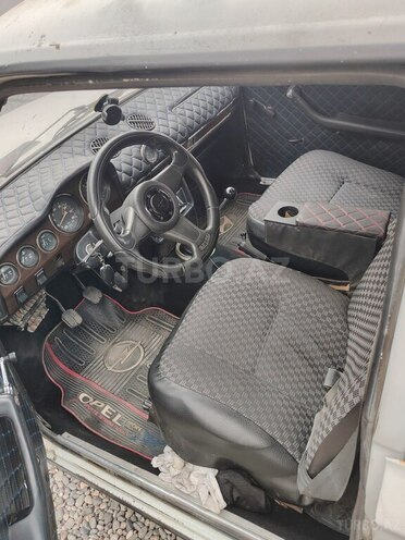 LADA (VAZ) 2106 1984, 450,000 km - 1.6 l - Füzuli