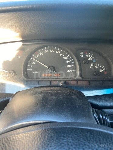Opel Vectra 2000, 383,334 km - 1.6 l - Qazax