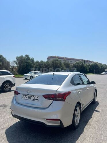 Hyundai Accent 2018, 102,604 km - 1.6 l - Bakı