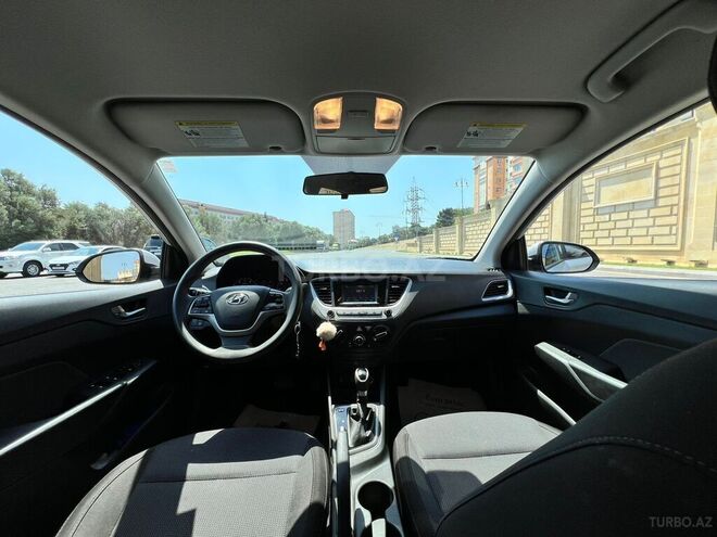 Hyundai Accent 2018, 102,604 km - 1.6 l - Bakı