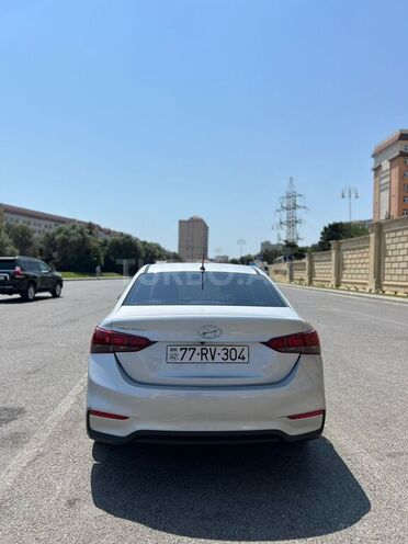 Hyundai Accent 2018, 102,604 km - 1.6 l - Bakı