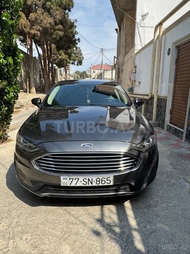 Ford Fusion (North America) 2019, 131,000 km - 2.0 л - Bakı