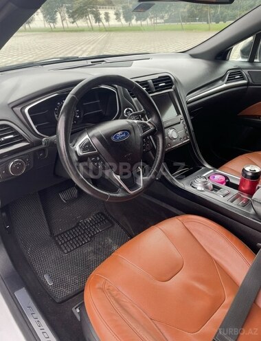 Ford Fusion (North America) 2020, 156,000 km - 2.0 л - Bakı