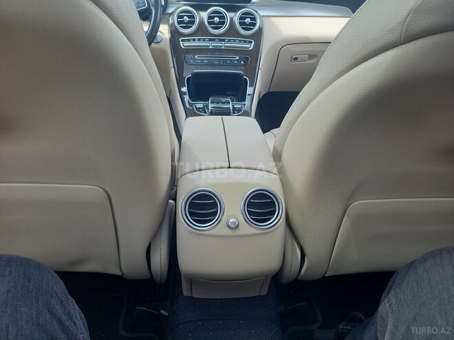 Mercedes GLC 300 4MATIC 2016, 225,308 km - 2.0 l - Bakı
