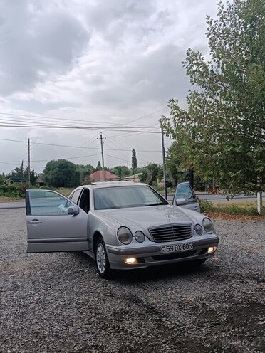 Mercedes E 270 2001, 305,000 km - 2.7 l - Tərtər