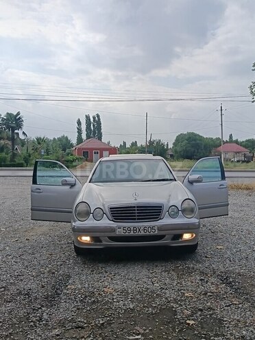 Mercedes E 270 2001, 305,000 km - 2.7 l - Tərtər