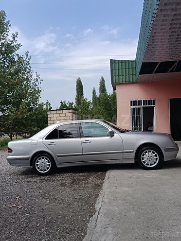 Mercedes E 270 2001, 305,000 km - 2.7 l - Tərtər
