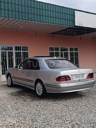 Mercedes E 270 2001, 305,000 km - 2.7 l - Tərtər