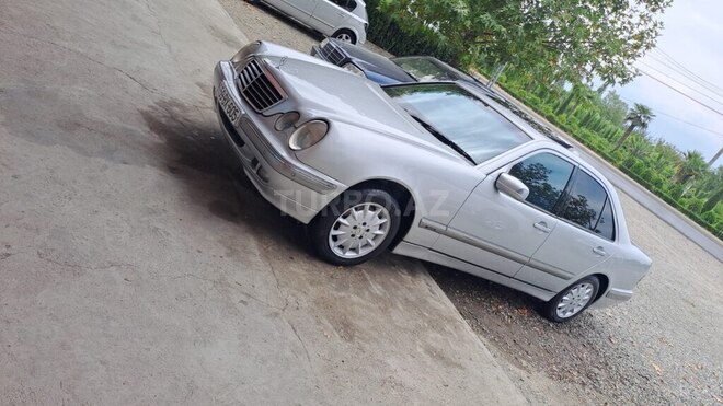 Mercedes E 270 2001, 305,000 km - 2.7 l - Tərtər