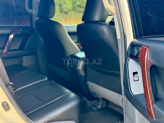 Toyota Land Cruiser Prado 2012, 140,000 km - 2.7 л - Bakı