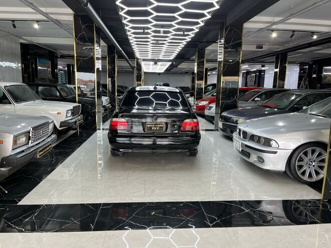 BMW 528 1997, 321,456 km - 2.8 л - Sumqayıt