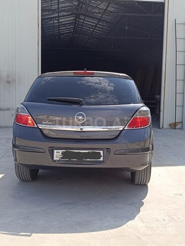 Opel Astra 2009, 202,000 km - 1.4 l - Bakı