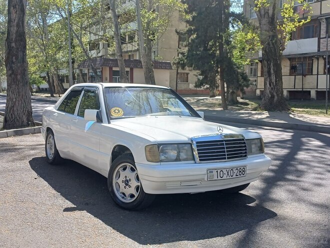 Mercedes 190 1989, 750,000 km - 2.0 l - Mingəçevir