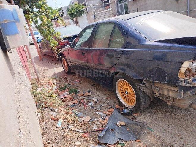 BMW 320 1993, 350,000 km - 2.0 l - Bakı