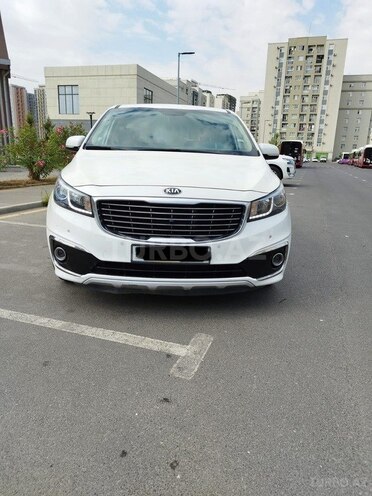 Kia Carnival 2015, 235,000 km - 2.2 l - Bakı