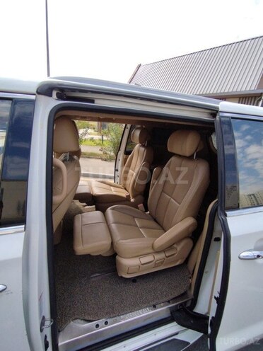 Kia Carnival 2015, 235,000 km - 2.2 l - Bakı
