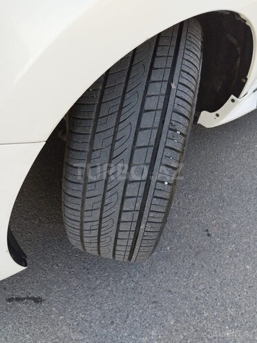 Kia Carnival 2015, 235,000 km - 2.2 l - Bakı