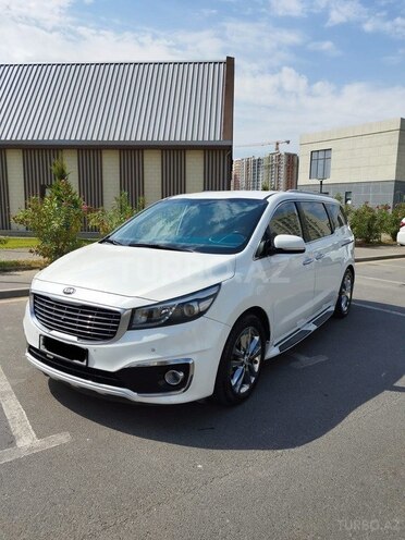 Kia Carnival 2015, 235,000 km - 2.2 l - Bakı