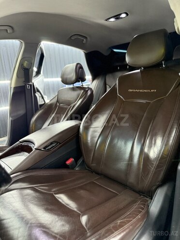 Hyundai Grandeur 2015, 270,000 km - 2.2 l - Bakı